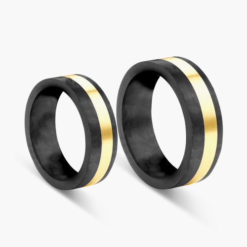 Obrączki ślubne: carbon, złote, płaskie, 7 mm